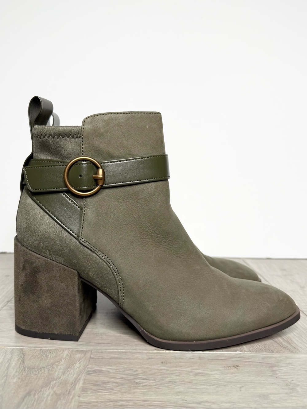 Vionic Tenley Green Gray Bootie 8